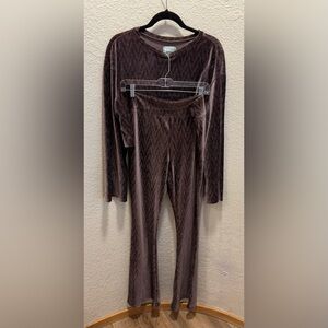 Velvet crop top and bell bottom Lounge Set